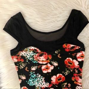 H&M 🌸 Floral Mesh Dress 🌸 size: XS-S
